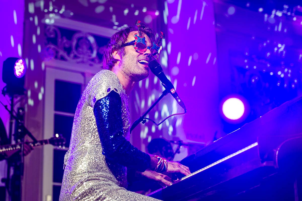 elton3